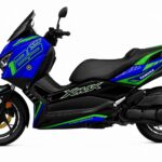 YAMAHA XMAX 125 AZUL Y VERDE
